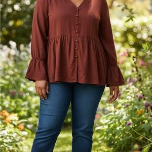 NWT: BloomChic size 22/24 peplin style stop